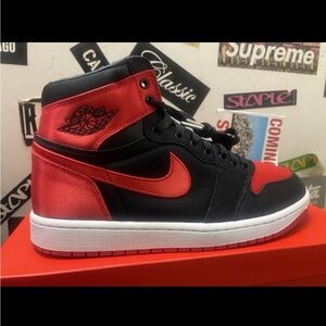 Nike Air Jordan 1 Retro OG 2023 High Satin Bred W Size 11.5/10M